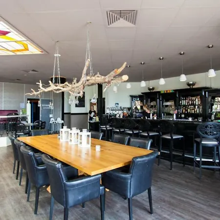 Wh Stacaravan 5 Personen Resort